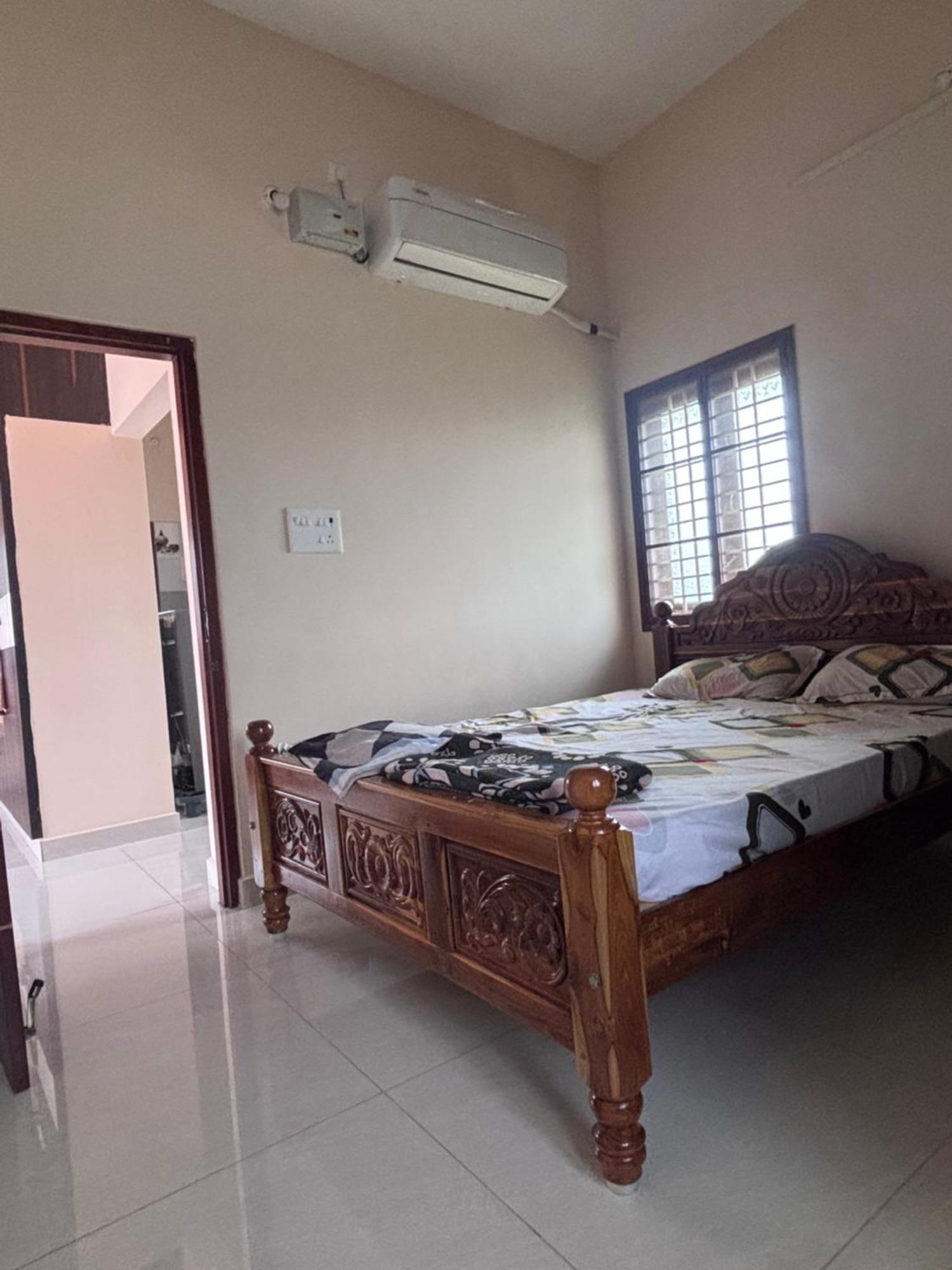 Jo'S Homestay Tiruvannāmalai Exteriör bild
